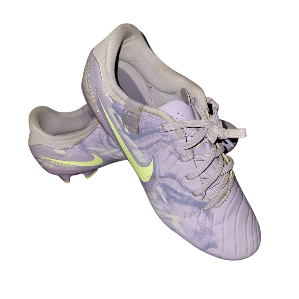 Nike United Soccer Cleats Size 7.5 Men's